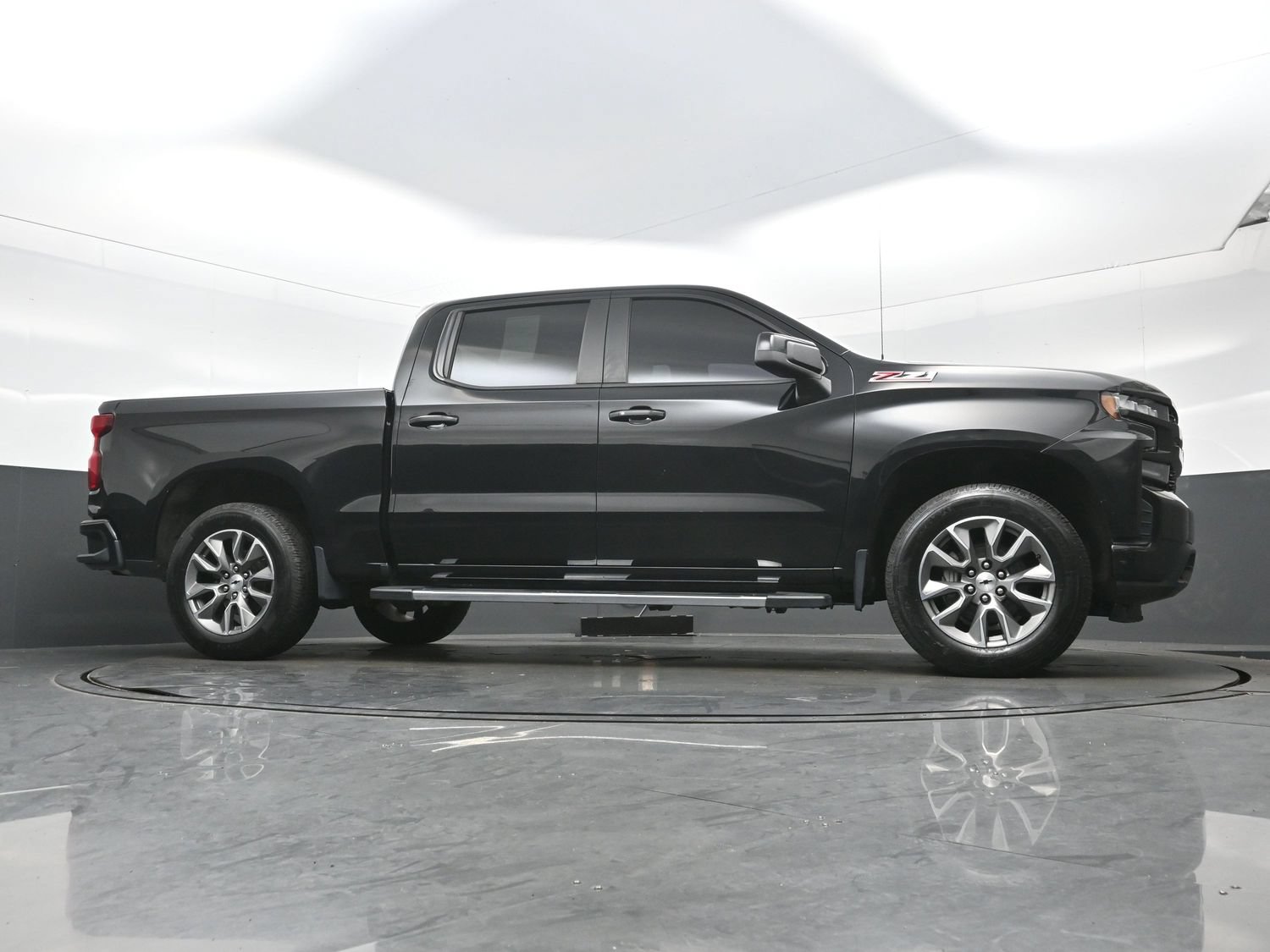 Used 2021 Chevrolet Silverado 1500 RST AWD/4WD image 32
