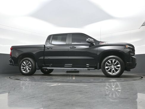 Used 2021 Chevrolet Silverado 1500 RST AWD/4WD image 32