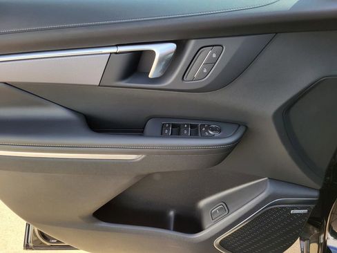 New 2026 Buick Enclave Sport Touring image 6