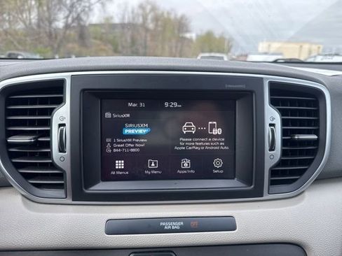 Used 2017 Kia Sportage EX image 12