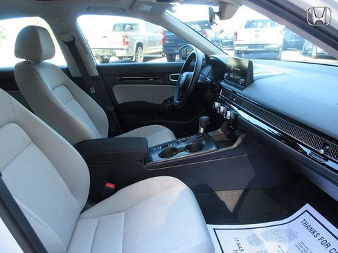 Used 2024 Honda Civic EX image 21