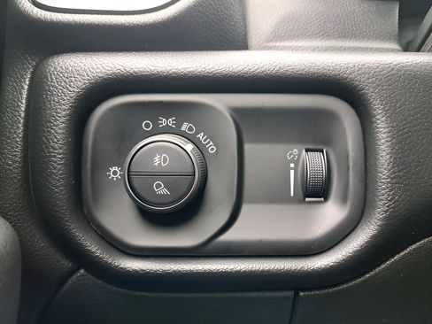 New 2026 RAM 3500 Tradesman AWD/4WD image 24