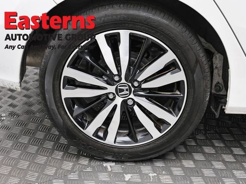 Used 2020 Honda Fit EX image 29
