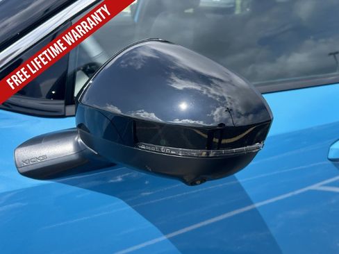 New 2026 Nissan Kicks SR w/ SR Premium Package FWD image 14