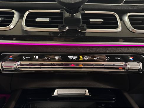 Used 2021 Mercedes-Benz GLE 350 350 AWD image 36