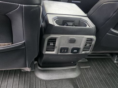 Used 2018 Ford F150 Raptor w/ Equipment Group 801A Mid AWD/4WD image 11