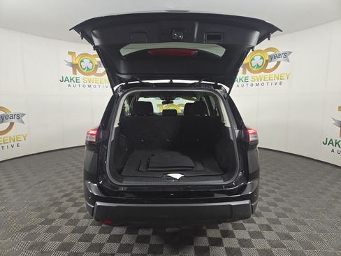 Used 2024 Nissan Rogue S AWD/4WD image 29