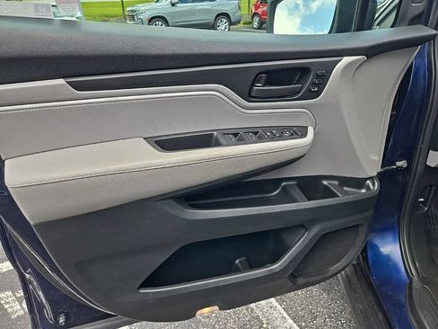 Used 2018 Honda Odyssey EX-L image 31