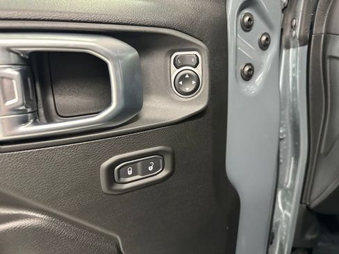 New 2026 Jeep Wrangler Unlimited Rubicon AWD/4WD image 16