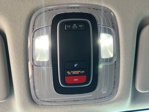 Used 2024 Hyundai Kona SEL w/ Convenience Package AWD/4WD image 37