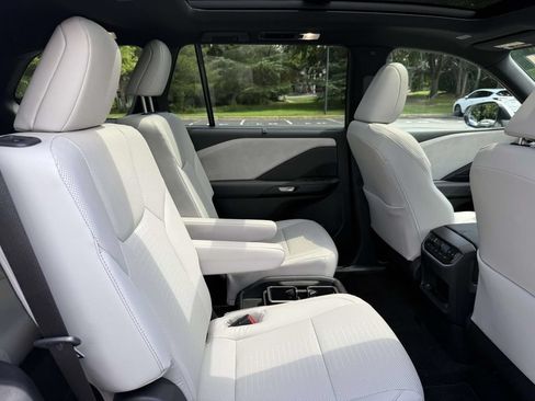 Used 2026 Lexus TX 350 AWD w/ Technology Package image 17
