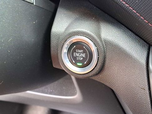 Used 2023 Chevrolet TrailBlazer RS w/ Sun and Liftgate Package image 23