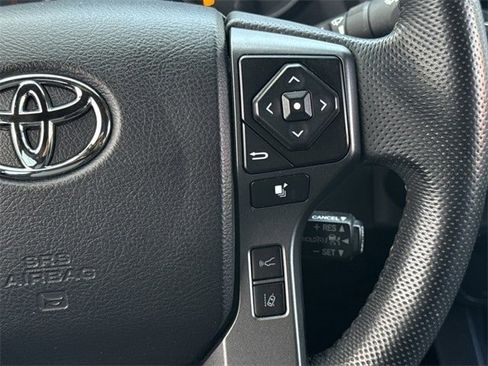 Used 2021 Toyota Tacoma TRD Off-Road image 17