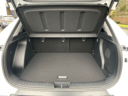 New 2026 Hyundai Kona Limited image 5