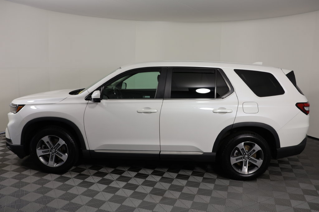 Used 2023 Honda Pilot EX-L image 5
