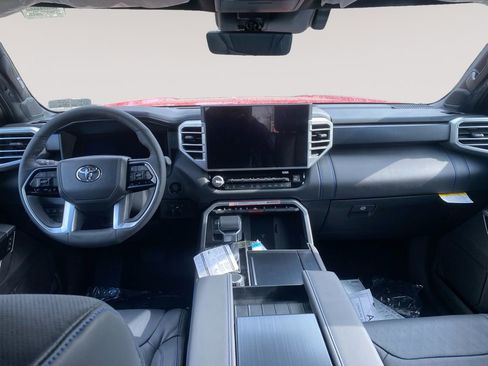 Used 2025 Toyota Tundra Platinum image 10