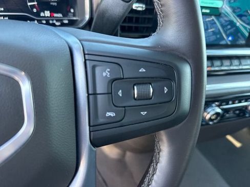 Used 2025 GMC Sierra 1500 SLT AWD/4WD image 23