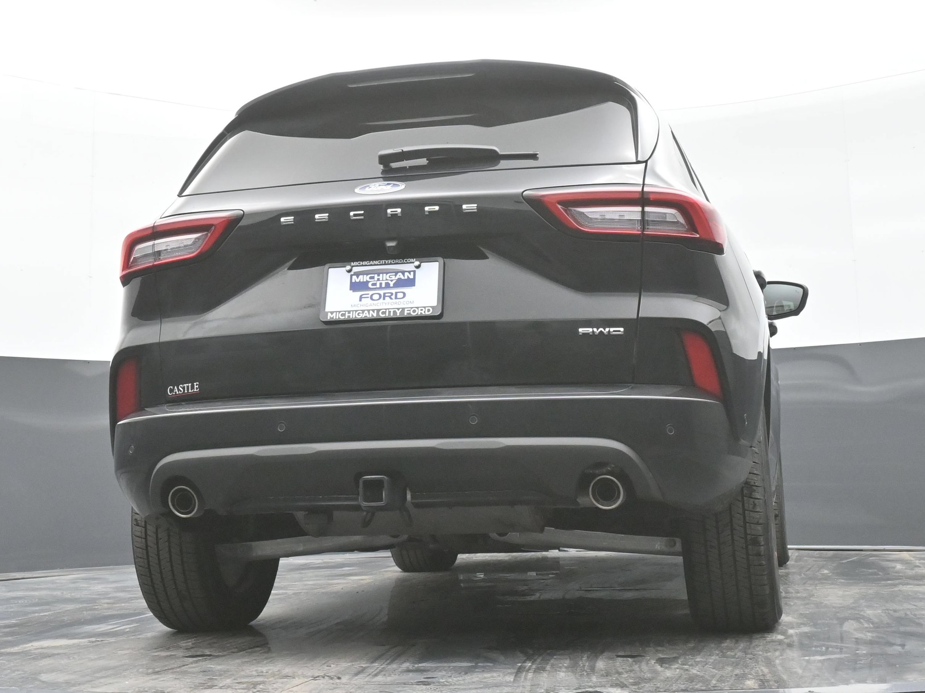Used 2024 Ford Escape ST-Line Elite w/ Premium Technology Package AWD/4WD image 38
