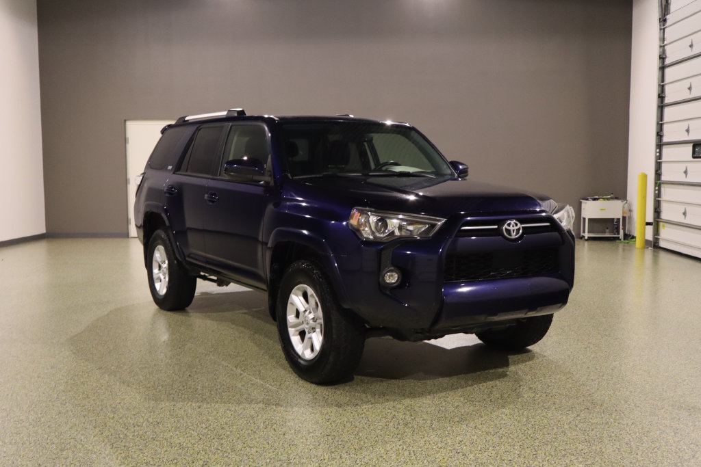 Used 2021 Toyota 4Runner SR5 AWD/4WD image 1