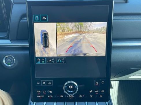 New 2026 GMC Terrain Elevation w/ Elevation Premium Package FWD image 13
