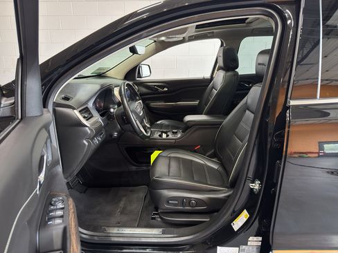 Used 2023 GMC Acadia Denali w/ Black Diamond Edition AWD/4WD image 18