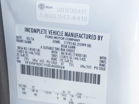 Used 2016 Ford F650 2WD Regular Cab Super Duty image 56