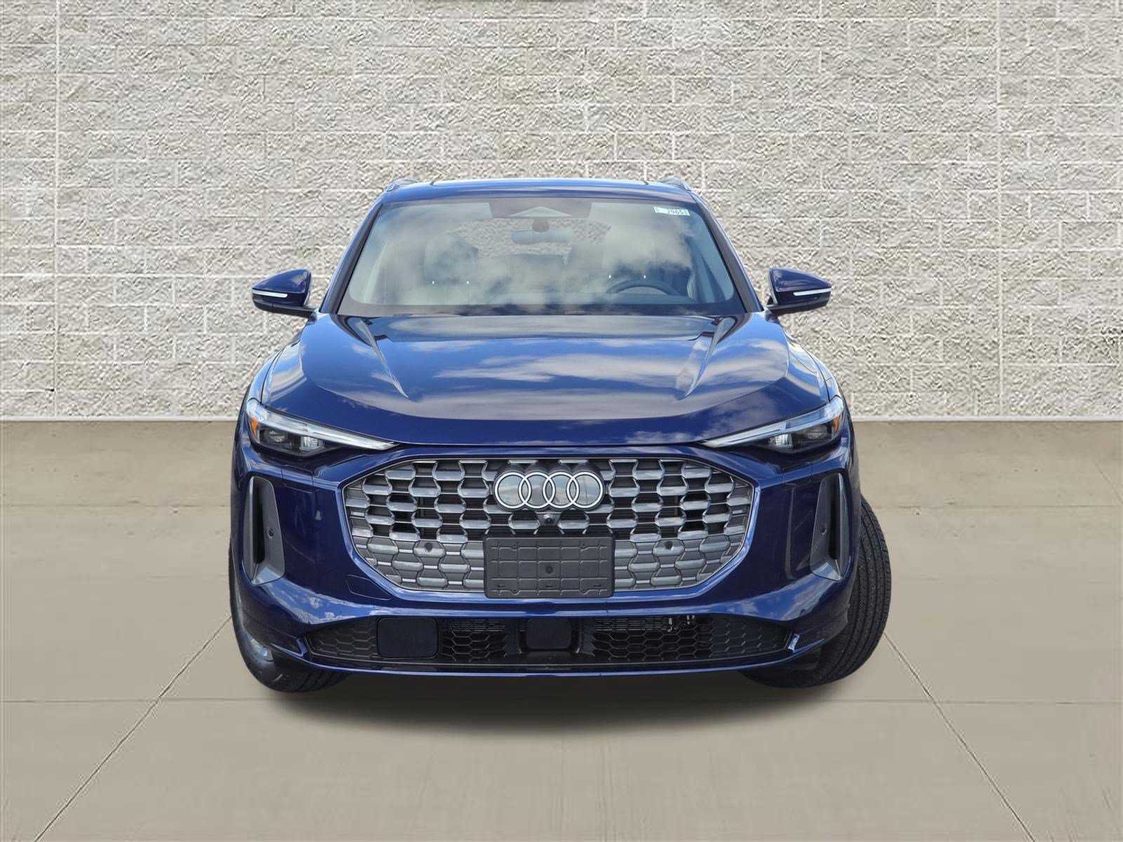New 2026 Audi Q5 Premium Plus AWD/4WD image 2