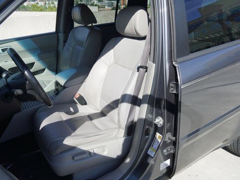 Used 2011 Honda Pilot EX-L image 33