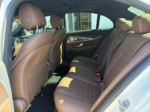 Used 2017 Mercedes-Benz E 43 AMG 4MATIC Sedan image 3