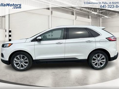 Used 2020 Ford Edge Titanium w/ Class II Trailer Tow Package AWD/4WD image 6