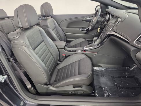 Used 2016 Buick Cascada Premium image 28