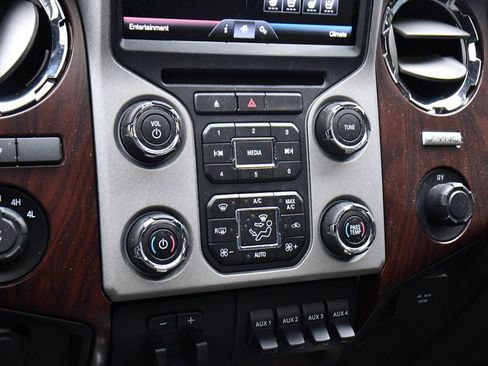 Used 2016 Ford F250 Lariat w/ Lariat Ultimate Package image 29