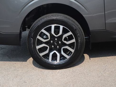 Used 2024 Ford Maverick Lariat AWD/4WD image 28