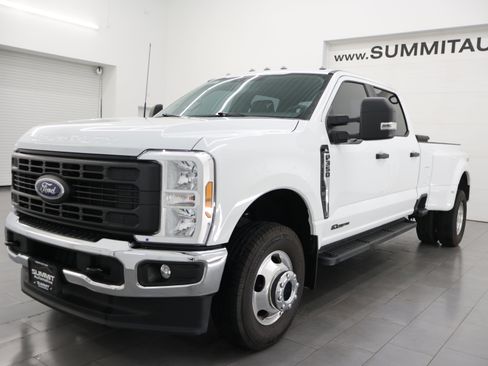 Used 2025 Ford F350 XL w/ XL Driver Assist Package AWD/4WD image 7