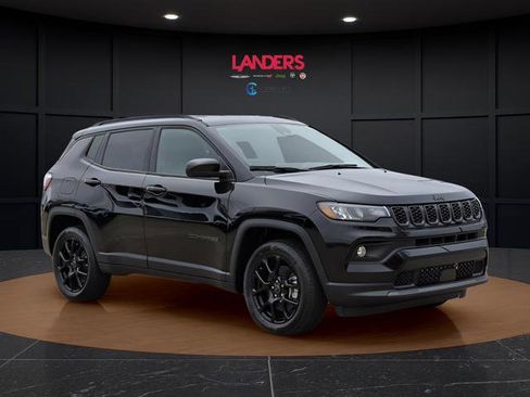 New 2026 Jeep Compass Latitude AWD/4WD image 5