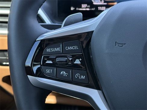 Used 2025 BMW 330i Sedan image 12