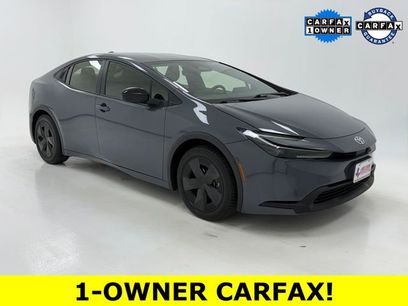 Used 2025 Toyota Prius LE