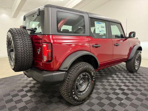 New 2025 Ford Bronco 4-Door w/ Sasquatch Package AWD/4WD image 7