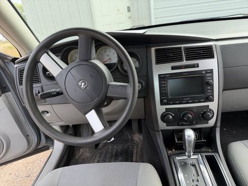 Used 2006 Dodge Charger RWD image 28