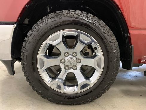 Used 2022 RAM 1500 Big Horn AWD/4WD image 2