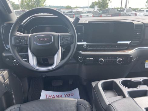 Used 2025 GMC Sierra 1500 Elevation w/ LPO, Elevation Black Package AWD/4WD image 28