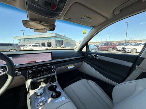 New 2026 Genesis GV80 3.5T Advanced AWD/4WD image 11