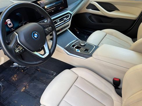 Certified 2023 BMW i4 eDrive35 RWD image 11