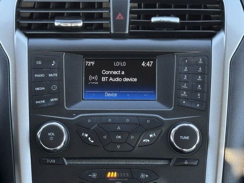 Used 2018 Ford Fusion S image 17