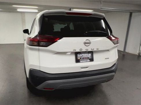 Used 2023 Nissan Rogue S image 7
