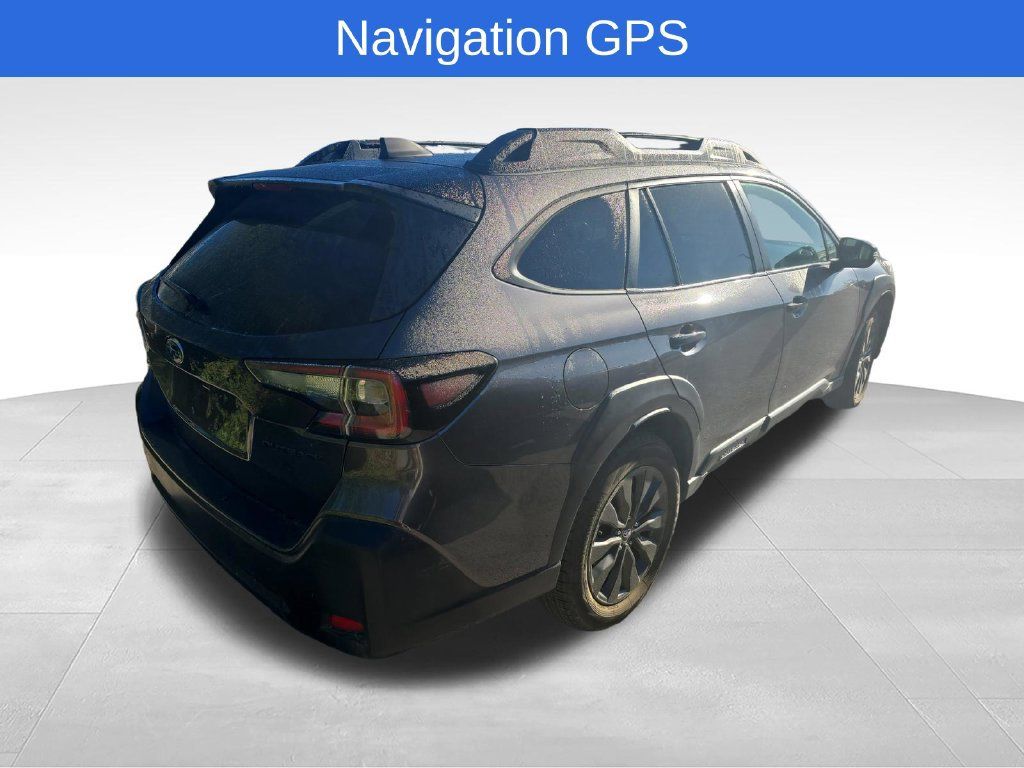 Used 2025 Subaru Outback Onyx Edition AWD/4WD image 7