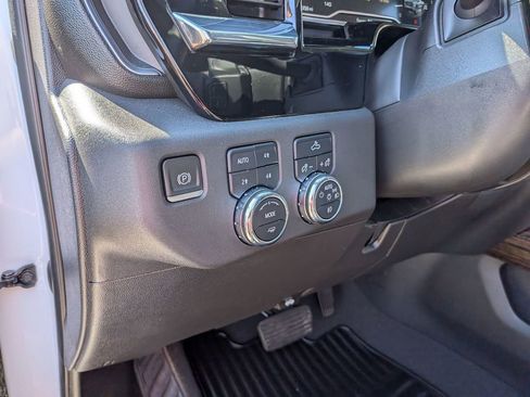 Certified 2023 GMC Sierra 1500 Elevation w/ X31 Off-Road Package AWD/4WD image 12
