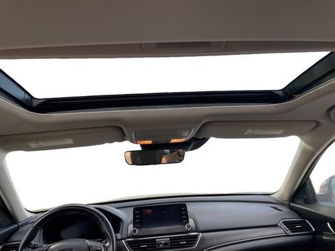 Used 2022 Honda Accord EX-L image 16