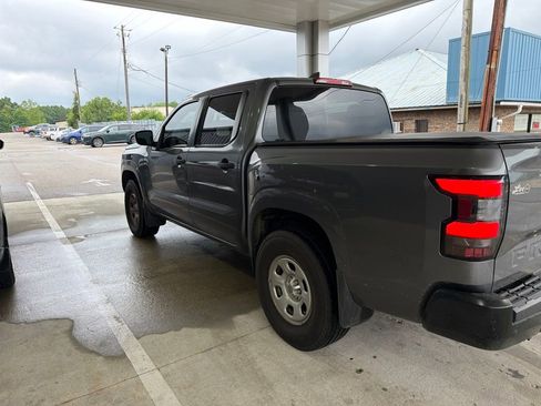 Used 2022 Nissan Frontier S w/ Technology Package AWD/4WD image 6