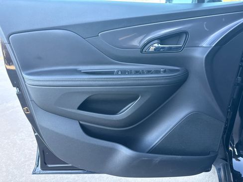 Used 2022 Buick Encore Preferred w/ Safety Package image 13